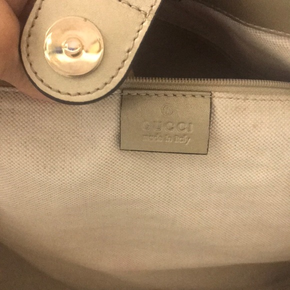 Gucci logo purse - Picture 4 of 5